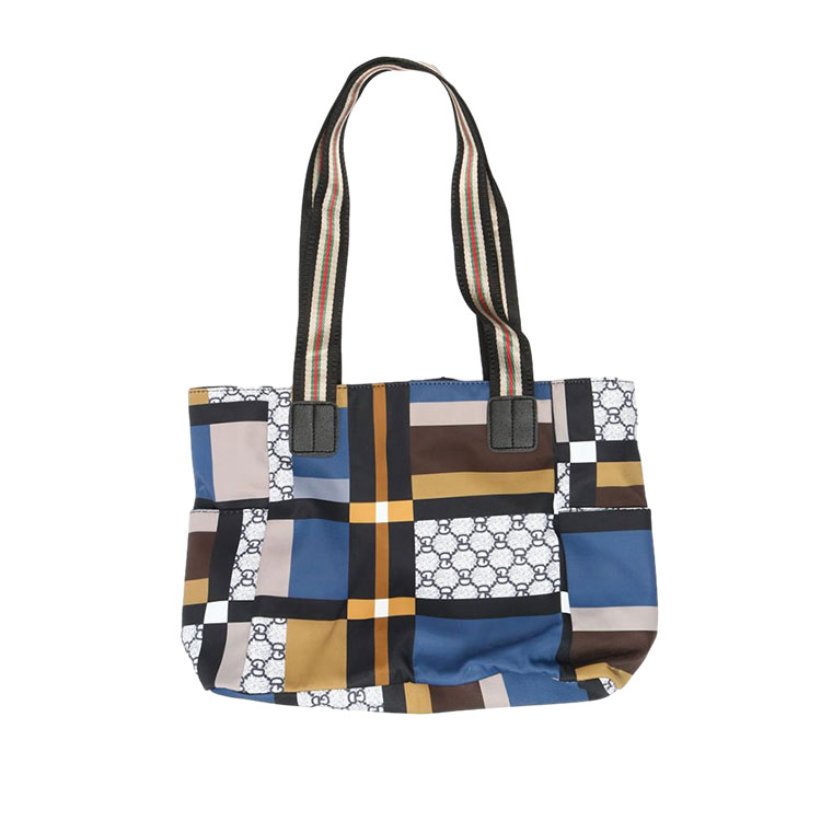 பெரிய தோள்பட்டை பயணப் பைகளின் நன்மைகள் என்ன